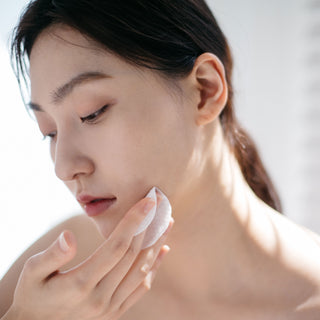Celimax Jiwoogae Heartleaf BHA Peeling Pad